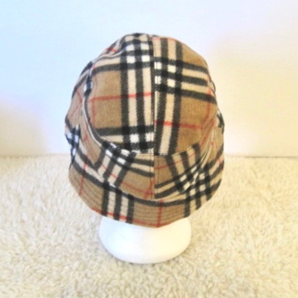 Reversible Check Fleece Bucket Hat - Picture 4 of 7